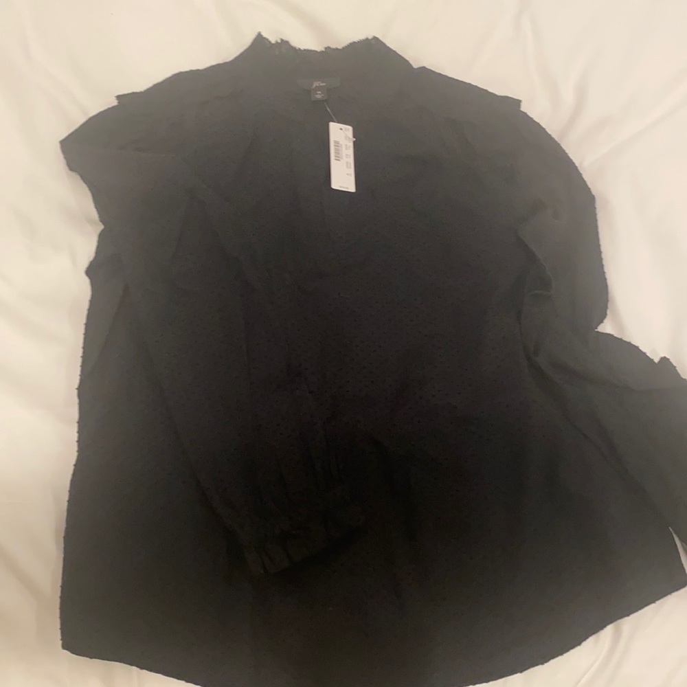 Long sleeve black top